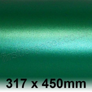 Centura Pearl, Single Sided, 310gsm, 317 x 450mm. Xmas Green